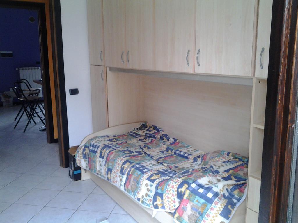 Villetta Rossini Appartamento Da Condividere Con Me Luciano Servizio Ospiti Taxi Driver Navetta No Wifi 2 Camera Da Letto Per 5 Persone Valbrembo Exterior foto